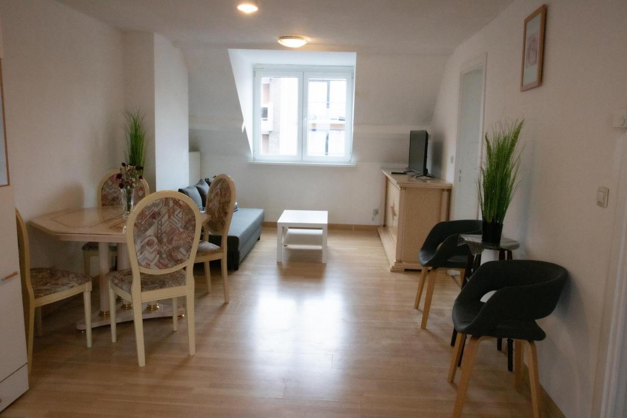 West Side Roses Appartement Oostende Exterior foto